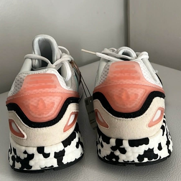 Adidas Women's White, Pink, and Black Striped Sneakers - Picture 3 of 8
